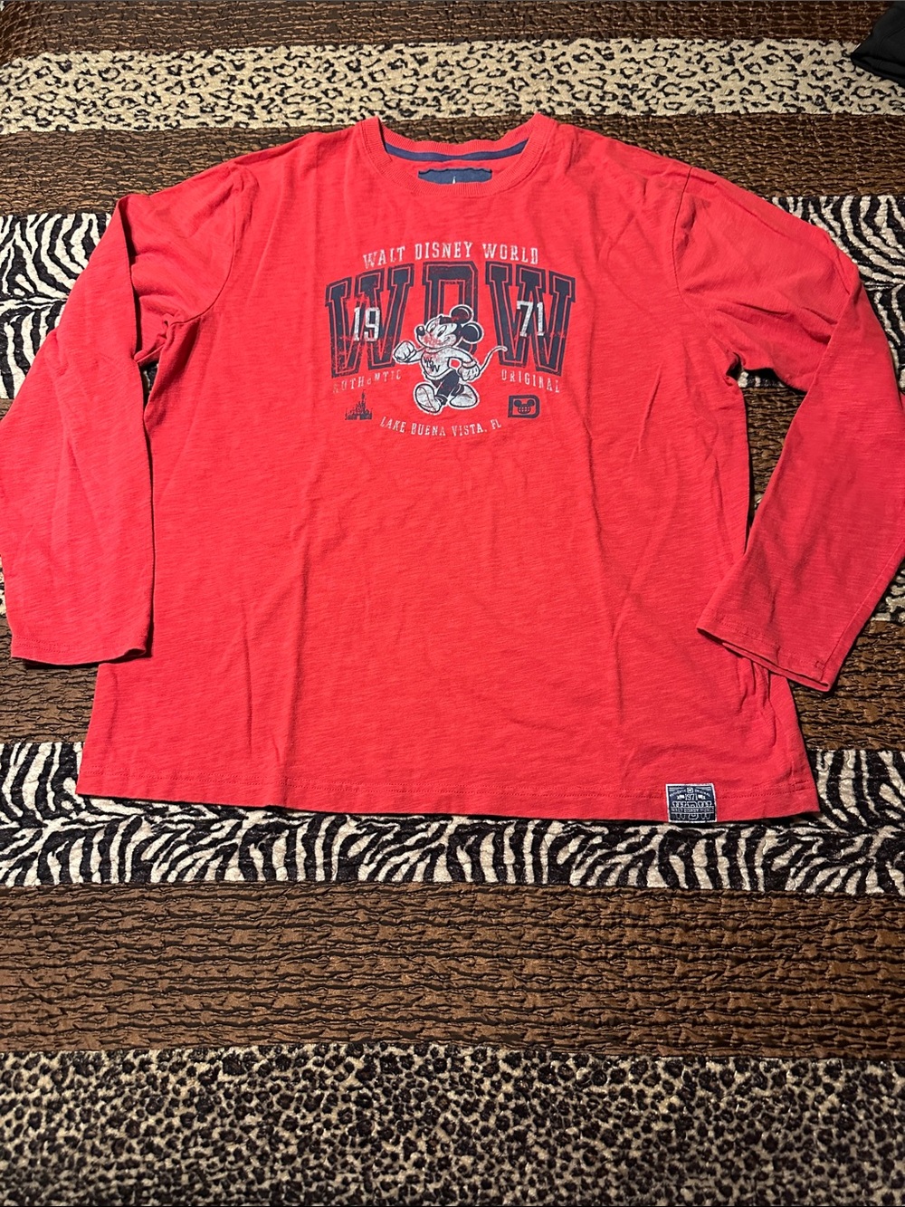 Disney Red Long-Sleeve Walt Disney World Mickey Graphic Tee